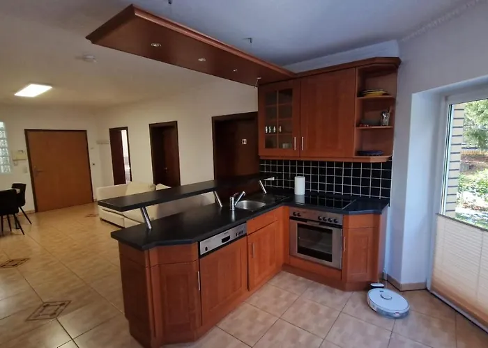 Monteurzimmer 4 Am Mit Garten منزل للإقامة