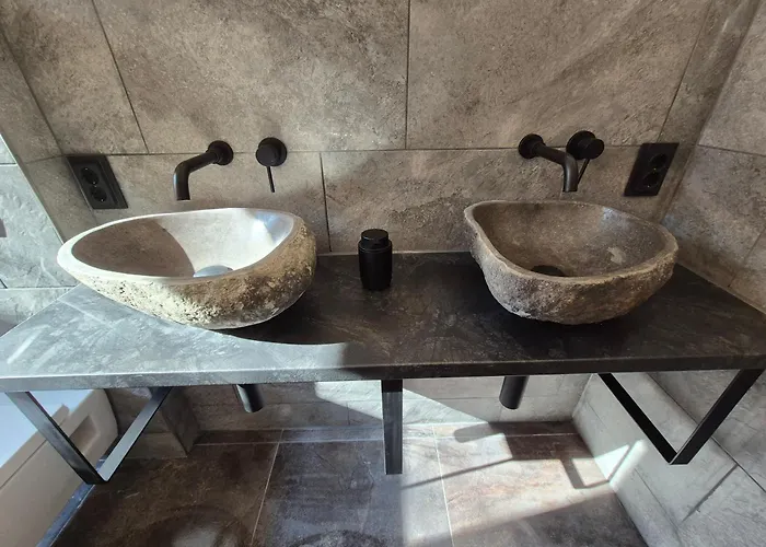 Monteurzimmer 4 Am Mit Garten زيوثين