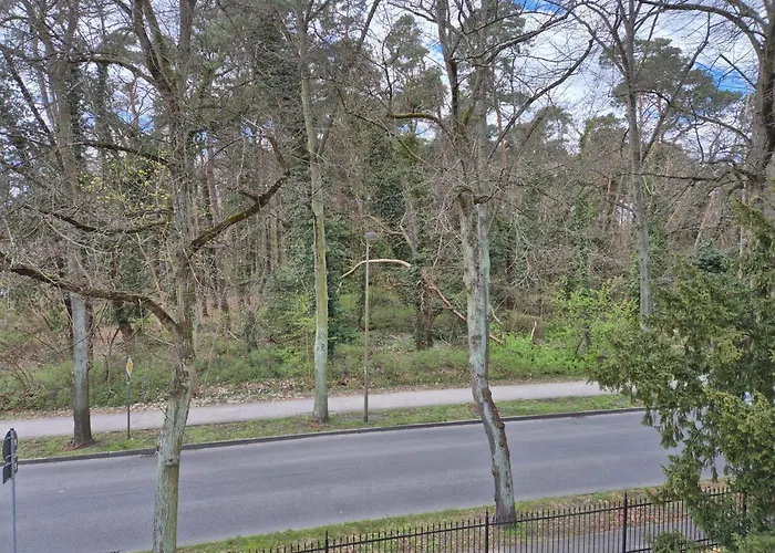 منزل للإقامة Monteurzimmer 4 Am Mit Garten زيوثين